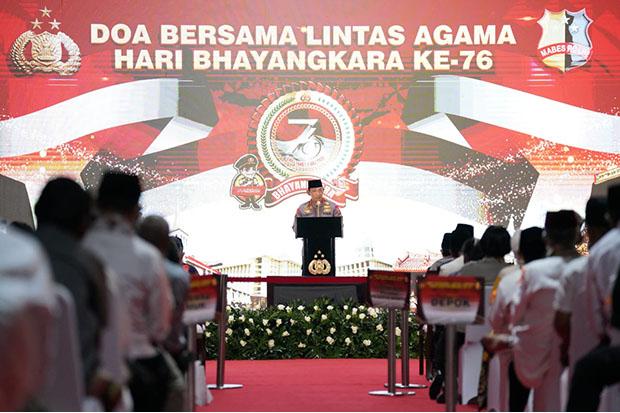 Mabes Polri Gelar Doa Lintas Agama untuk Indonesia yang Lebih Baik 