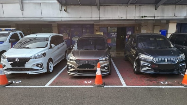 Tindak Tegas Balap Liar di Kawasan Senayan, Polisi Sita 3 Mobil