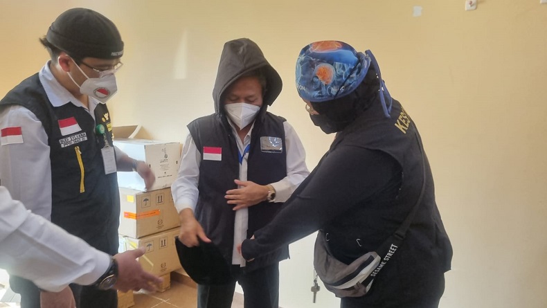 Tim Kesehatan Haji Uji Coba Rompi Penurun Panas, Disebut Cocok untuk Cuaca Arab Saudi