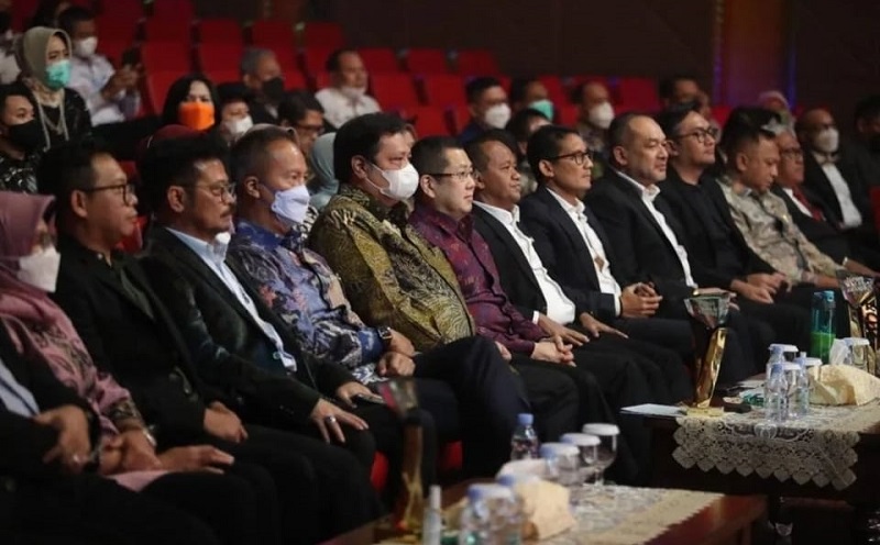 Hary Tanoesoedibjo: Penerima iNews Maker Awards 2022 Jadi Role Model Pembangunan Bangsa