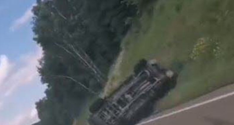 Mobil Pemimpin Kelompok Anti-Islam Norwegia Terguling Usai Gelar Aksi Bakar Alquran