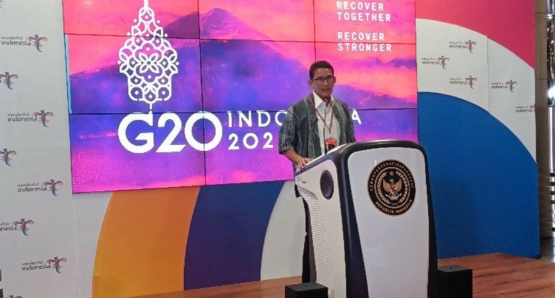 Sandiaga Uno Evaluasi Layanan Kapal Wisata di Labuan Bajo: Aturan Akan Diperketat 