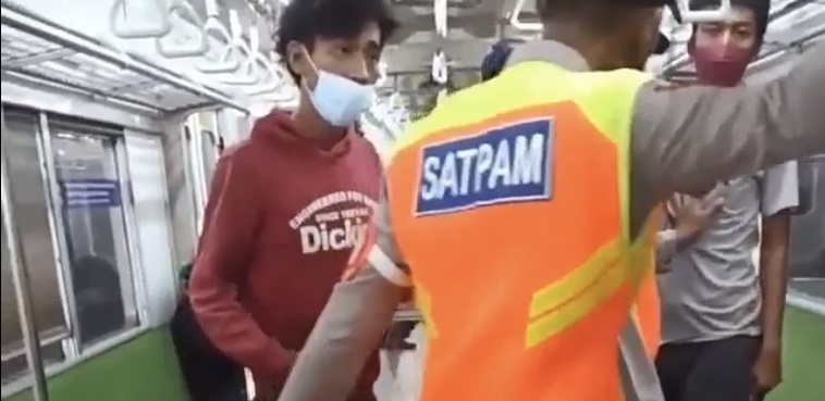 Cerita Lengkap 3 Penumpang Diusir dari KRL karena Ngobrol