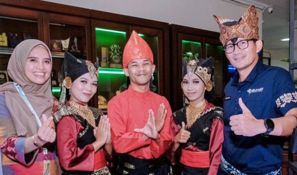 Sandiaga Uno Dorong Kota Pariaman Kembangkan Potensi Seni Pertunjukan, Kriya, Kuliner dan Fesyen