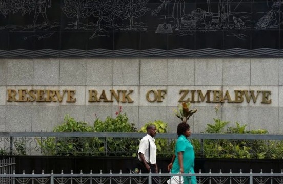 Zimbabwe Akan Jual Koin Emas demi Redakan Inflasi