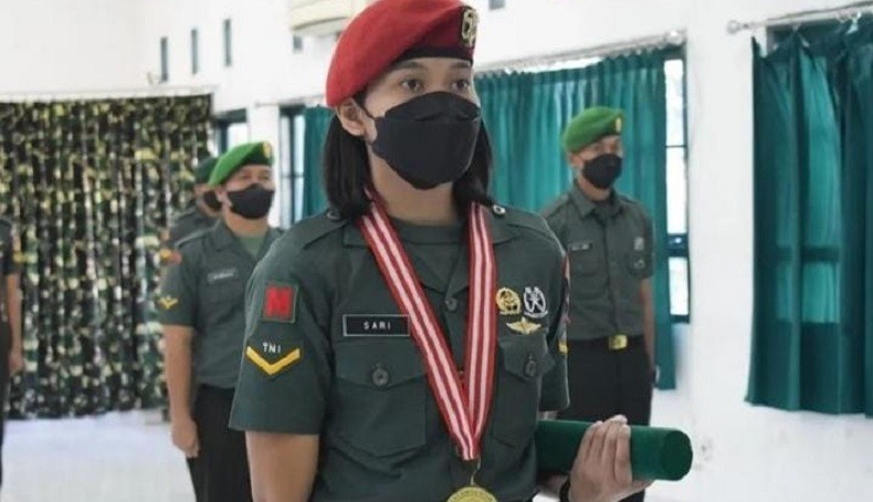 Potret Serda Indah Puspita Sari, Bintara Cantik yang Raih Nilai Tertinggi di Kopassus