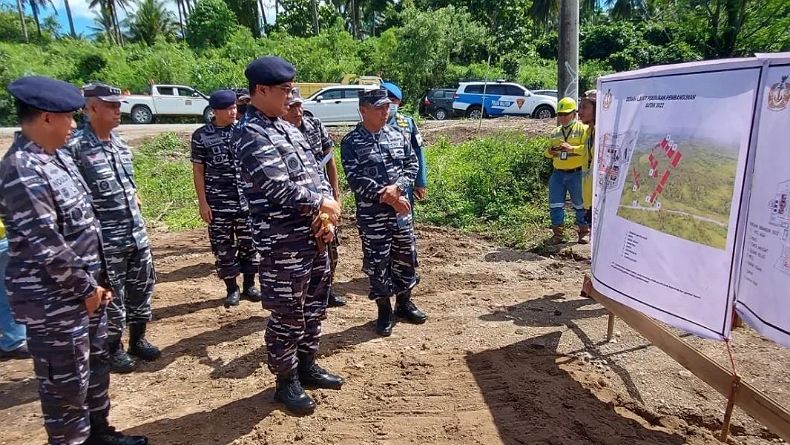 Pangkoarmada II Datangi Lahan Satdik TNI AL, Ini yang Dikerjakan