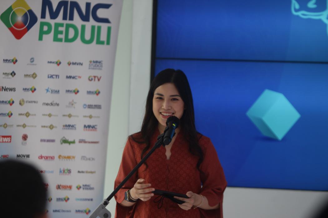 MNC Peduli dan Kemenparekraf Berbagi Sapi Seberat 1 Ton untuk 600 Pelaku Pariwisata dan Ekonomi Kreatif