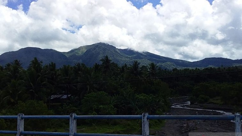 BPBD: Gunung Awu Masih Status Siaga