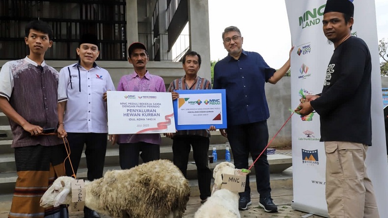 Partai Perindo dan MNC Peduli Salurkan Hewan Kurban ke Masjid Jami Al Hurriyyah Pasar Minggu