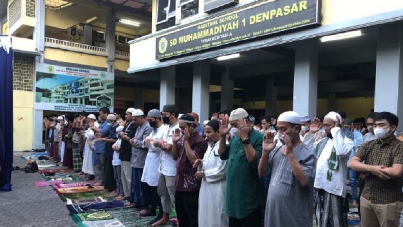 500 Jemaah Antusias Salat Idul Adha di Gedung Dakwah Muhammadiyah Bali