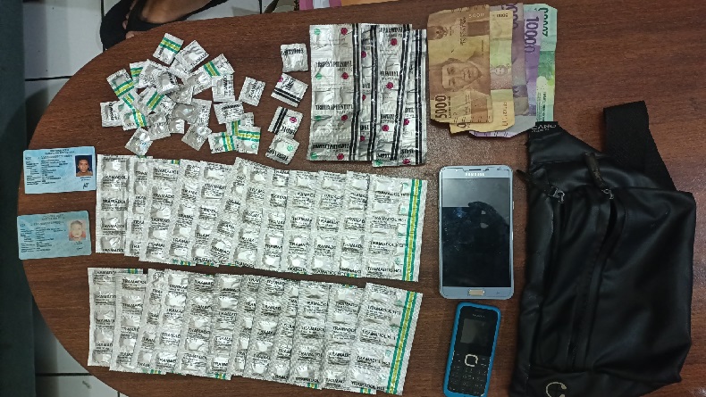 Kakak Adik di Cipeundeuy KBB Kompak Jual Obat Terlarang Ditangkap Polisi