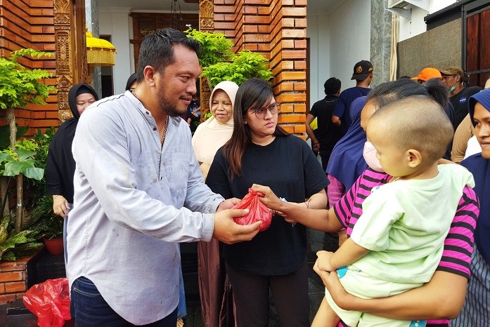 DPW Perindo DKI Jakarta Sembelih Sapi dan Kambing untuk Dibagikan ke Warga yang Membutuhkan