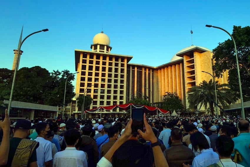 Pengurus Masjid Istiqlal Siapkan Kantong Parkir Antisipasi Jemaah Sholat Id Membeludak