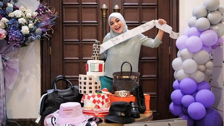 Intip Deretan Kado Mewah Aurel Hermansyah saat Ulang Tahun, Ada Trip Bulan Madu ke Italia