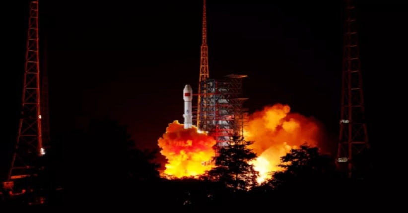 China Meluncurkan Satelit Komunikasi Baru, Bisa Dukung Stasiun Luar Angkasa Tiangong