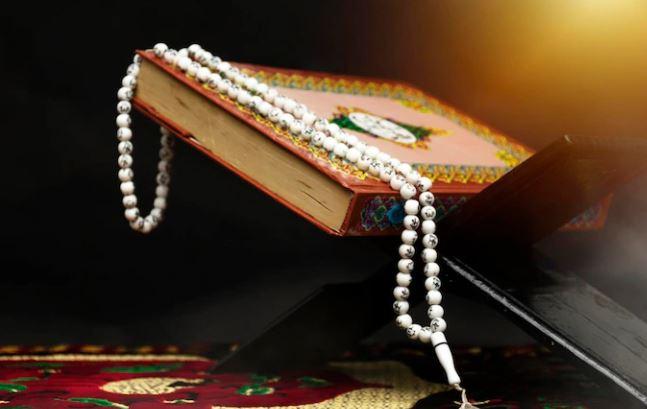6 Keutamaan Menghafal Surat Al Kahfi ayat 1-10, Nomor 3 Paling Diinginkan Tiap Muslim