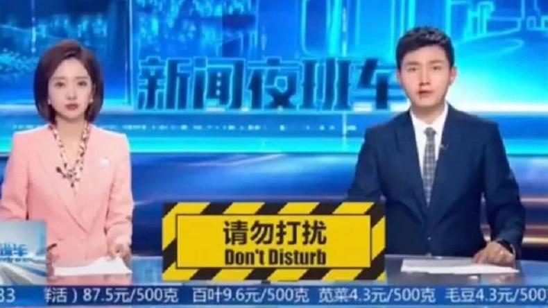 Pembawa Acara Ini Nekat Lanjutkan Siaran Langsung meski Mimisan, Netizen: Apa Takut Dipecat?