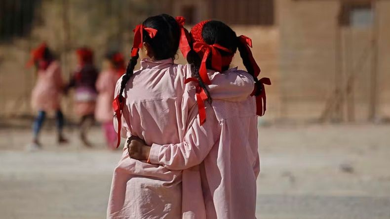 Duh, Perempuan di Negara Ini Terpaksa Pakai Kotoran Sapi saat Menstruasi karena Pembalut Mahal