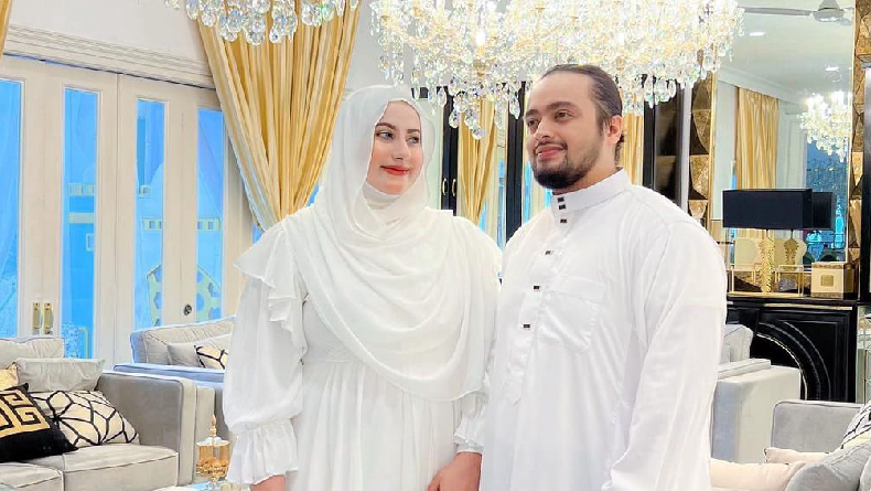 5 Fakta Tasyi Athasyia, Artis yang Menikah dengan Sepupu Sendiri