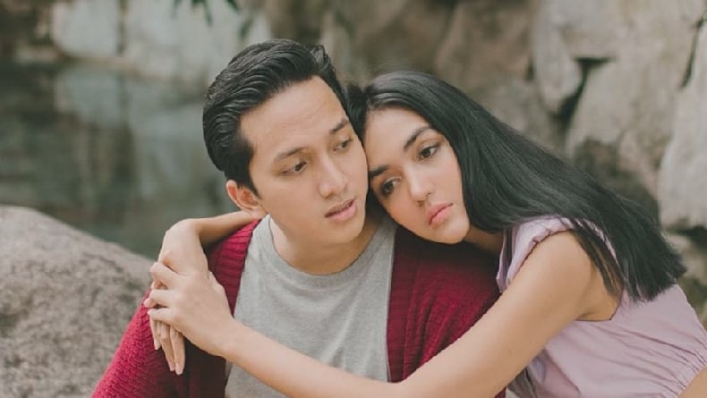 5 Istri Para Peserta Stand Up Comedy Indonesia yang Jarang Terekspose, Cantik Banget!