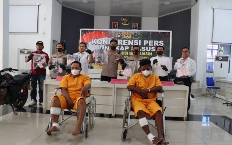 Otak Perampokan Sadis di Jalintim Ditembak Mati, 2 Anggotanya Dilumpuhkan