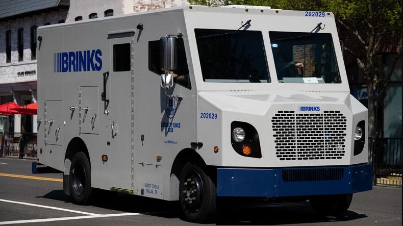 Perhiasan Bernilai Jutaan Dolar AS Raib Dirampok dari Truk Lapis Baja