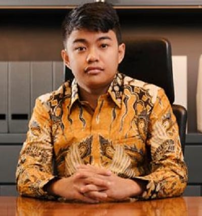 Mengenal Jhony Saputra yang Jadi Komisaris Utama di Usia 21 Tahun