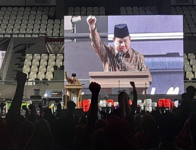 Momen Prabowo Dielu-Elukan di Acara 1 Abad Taman Siswa Ki Hajar Dewantara