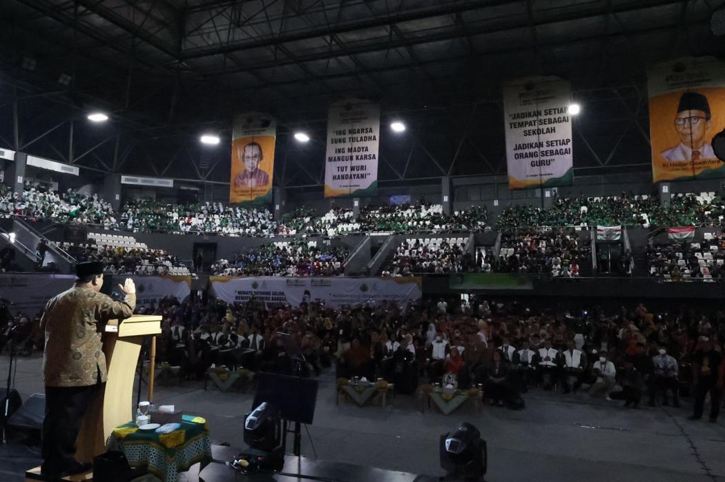 Canda Prabowo: Anak Muda Sekarang Nggak Suka Omdo dan Janji Manis