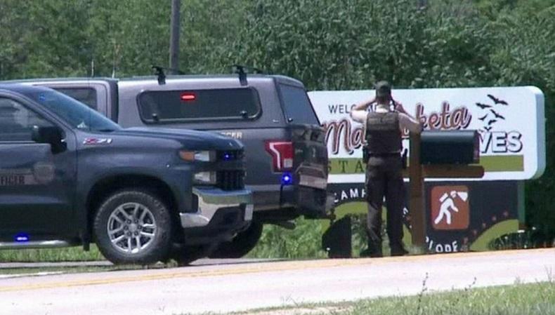 Pria Muda Tembak Mati Pasutri dan Anak saat Kemah, Pelaku Lalu Bunuh Diri