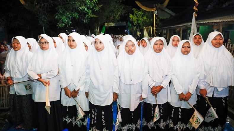 Santri dan Ulama di Karawang Gelar Selawat dan Doa Bersama untuk Ganjar Presiden 2024