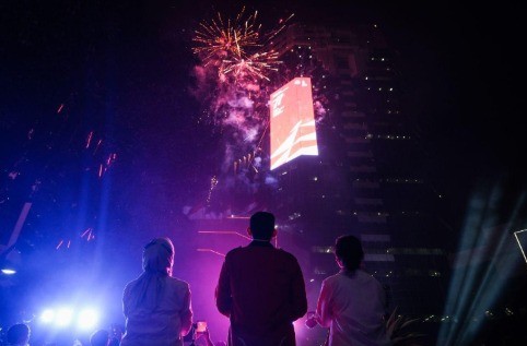 Jadi Media Promosi Parekraf, Sandiaga Uno Resmikan Papan LED Gedung Sapta Pesona