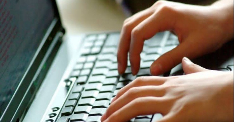 Ketahui Cara Sederhana agar Anak Terhindar dari Paparan Pornografi