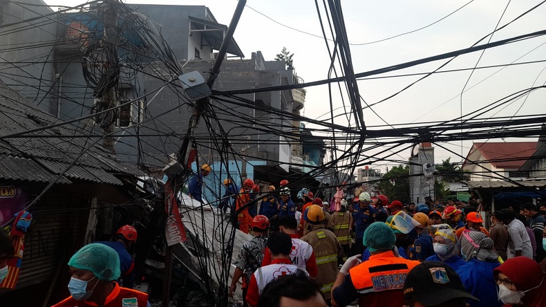 Bangunan Roboh di Johar Baru Jakpus, 1 Orang Tewas, 2 Luka-Luka