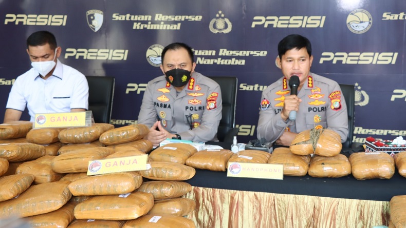 2 Kurir Ganja Lintas Provinsi Diringkus, Biasa Diupah Rp5 Juta per 10 Kg