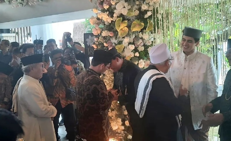 Potret Anies Baswedan Resmi Nikahkan Putrinya dengan Ali Saleh Alhuraiby