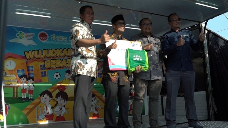 Mobil Edukasi ‘Wujudkan Indonesia Bebas Dengue’ Hadir di Cirebon