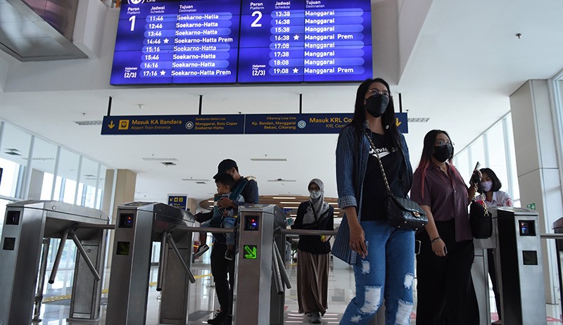 82 Stasiun KRL di Jabodetabek Jadi Stasiun Uang Elektronik