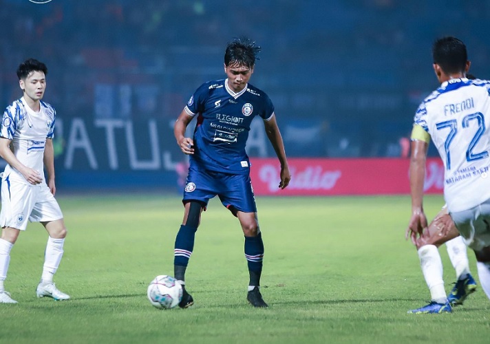 Hasil Liga 1: Gol Menyakitkan Menit Akhir Arema FC Bikin PSIS Merana