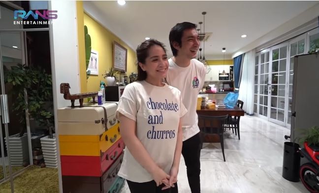 5 Artis Suka Salah Tingkah saat Bertemu Idola, Nomor 3 Sampai Kena Sesak Napas saat Ulang Tahun