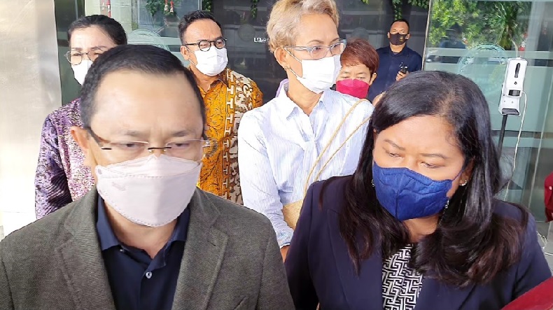 Jelaskan Psikologis Istri Irjen Ferdy Sambo ke LPSK, Pengacara Bawa 3 Ahli