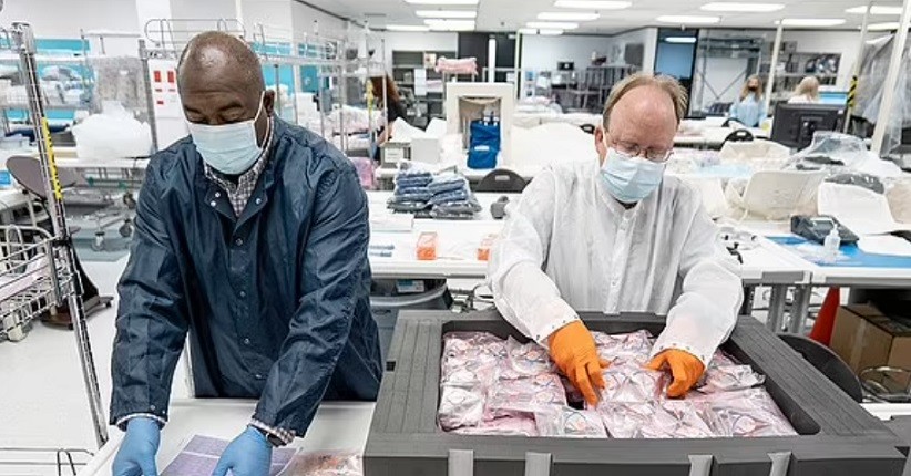 Selain Mesin Apollo 11, Artemis 1 NASA Bakal Bawa Batu Bulan yang Dikumpulkan Neil Armstrong