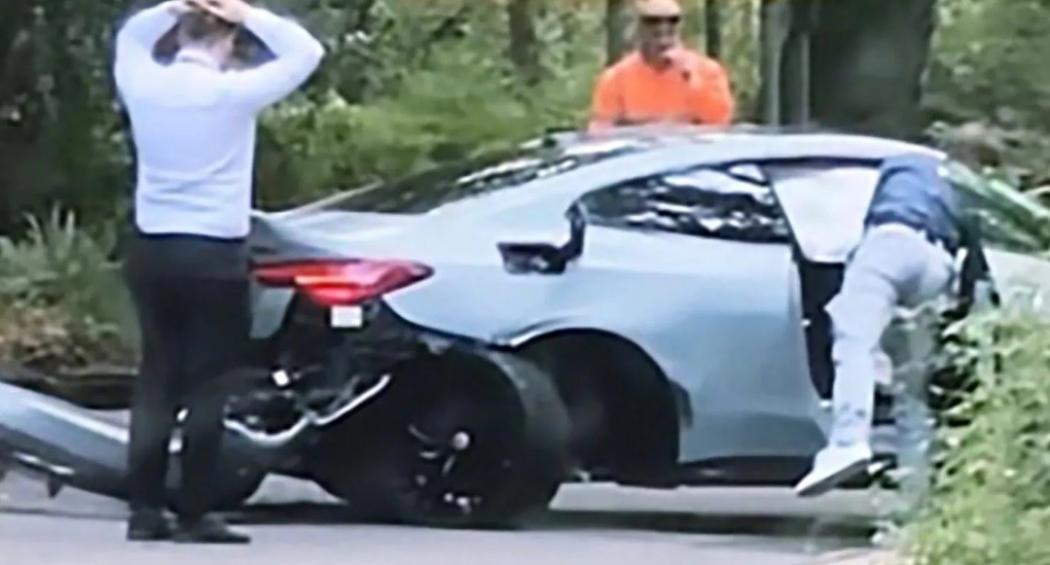 Belum Sampai ke Pelanggan, Mobil BMW M4 Terbaru Ringsek Ditabrak dari Belakang