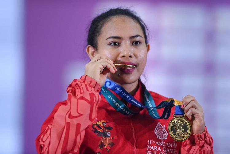 Hasil Asian Para Games 2022: Atlet Angkat Berat Indonesia Ni Nengah Widiasih Raih Perak