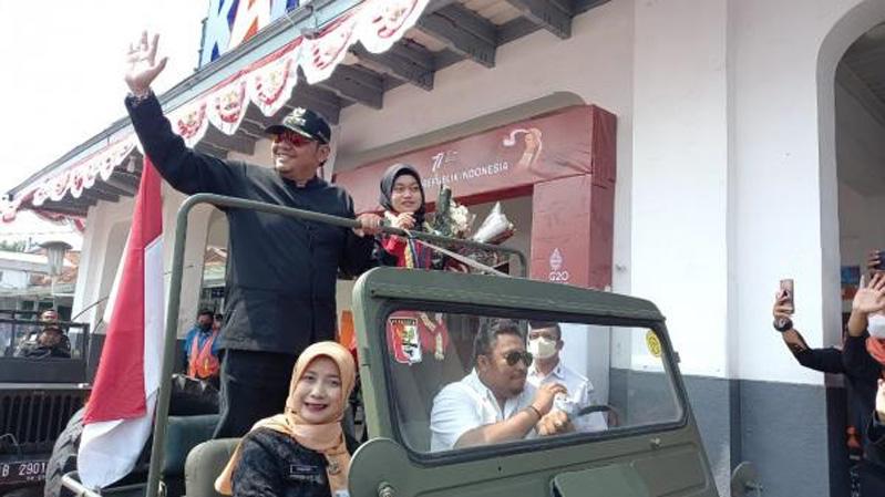 Bak Pahlawan, Atlet Peraih Emas Kejuaraan Dunia Pencak Silat Diarak Keliling Kota Tegal