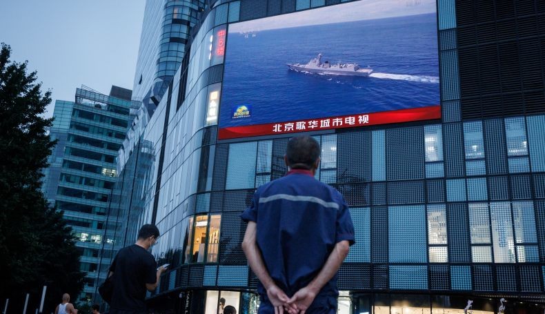 Wah, Kapal Perang China dan Taiwan Berhadapan di Garis Perbatasan