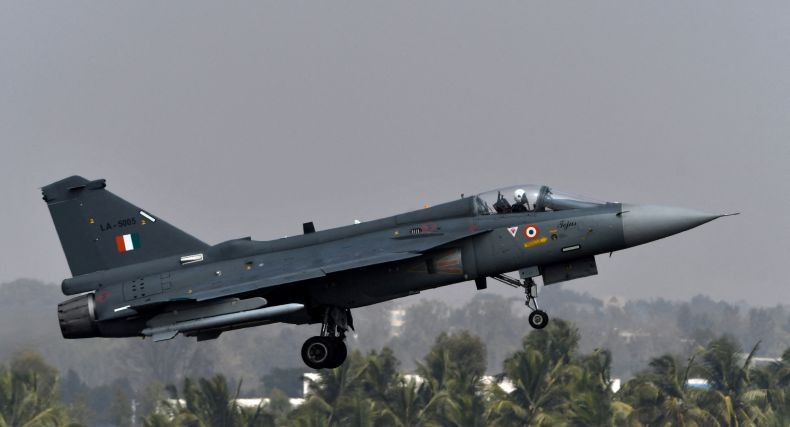 Wamenhan India Sebut Indonesia Minati Jet Tempur Buatan Lokal Tejas, Malaysia Beli 18 Unit