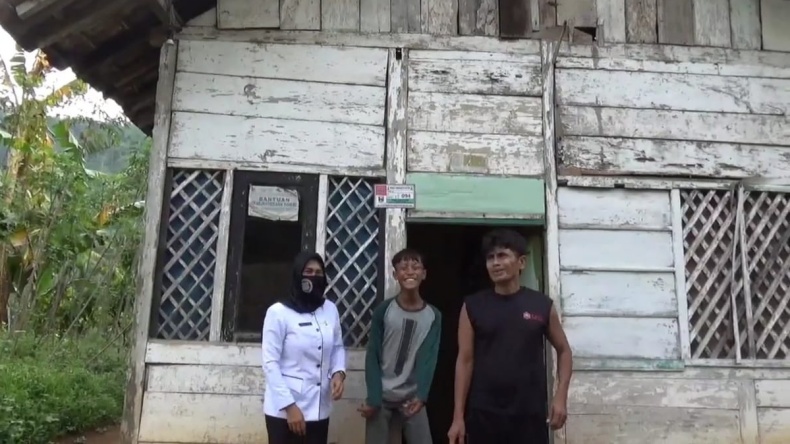 Kisah Pilu Pemuda Penderita Parkinson di Lampung, Ditinggal Ortu hingga Dibully Teman