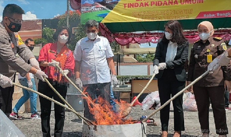 Kejari Bangka Tengah Musnahkan Barbuk Perkara Narkoba, Ada 1,16 Kg Sabu